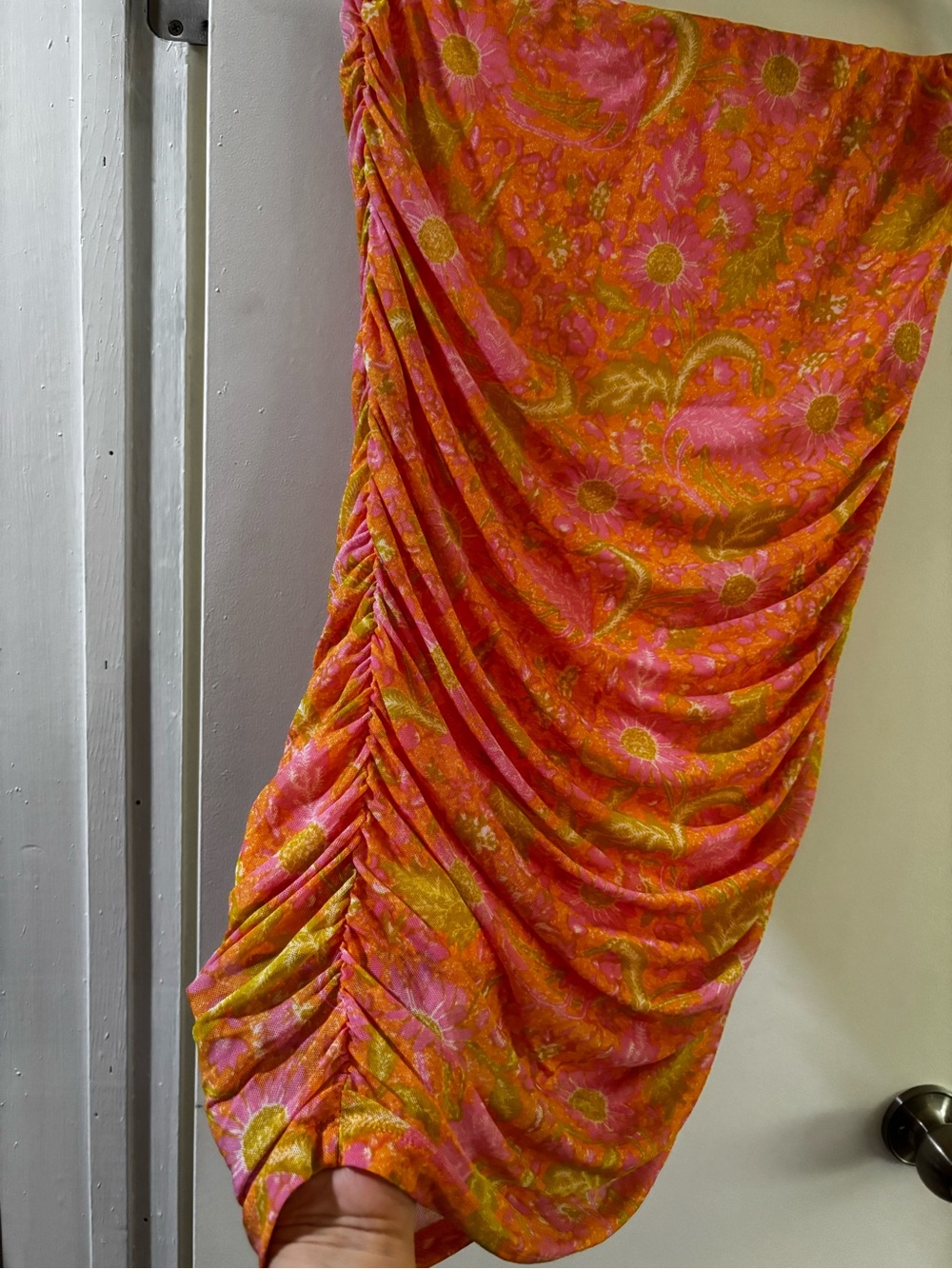 House of Harlow 1960 Pink & Orange Ruched Swim Sarong